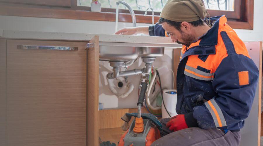 leaky faucet repair in Libertyville, IA